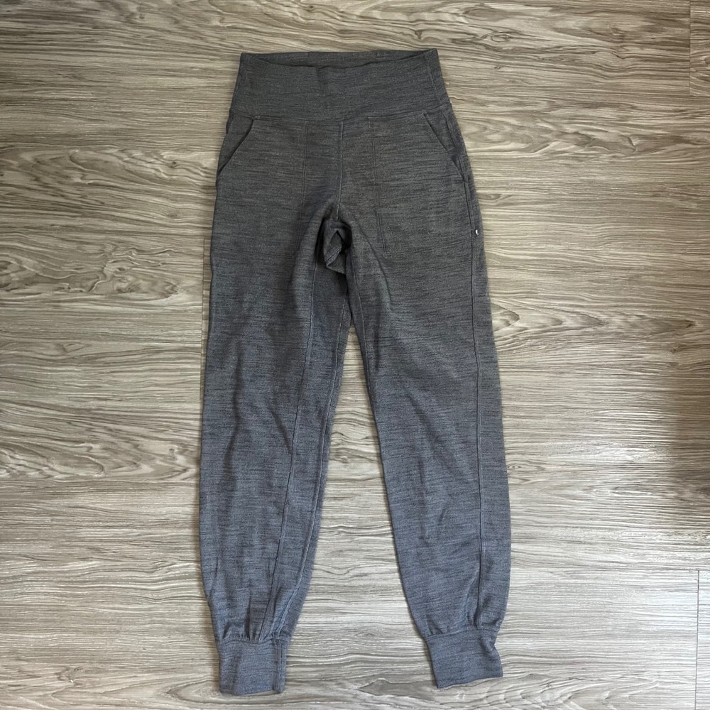 Lululemon Align Jogger Heathered Charcoal Grey High Rise Pants Size 4